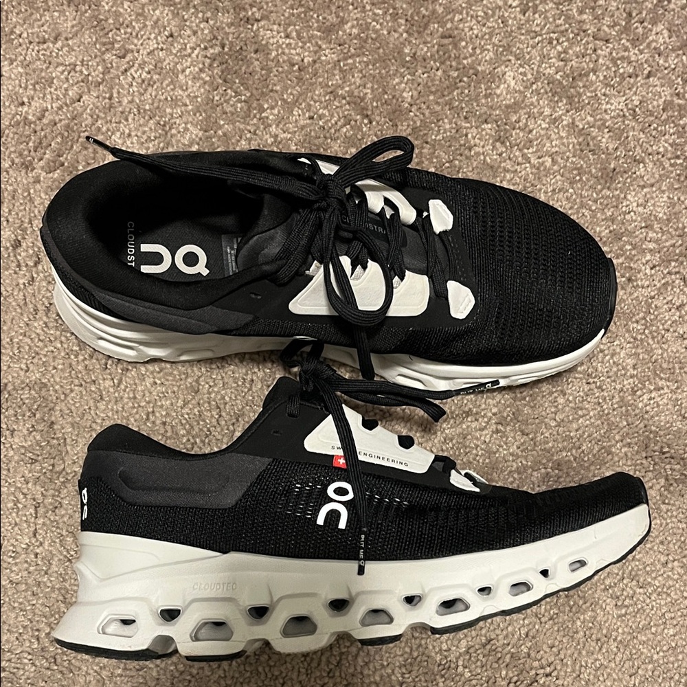 On Running Black and White Sneakers - Picture 2 of 5